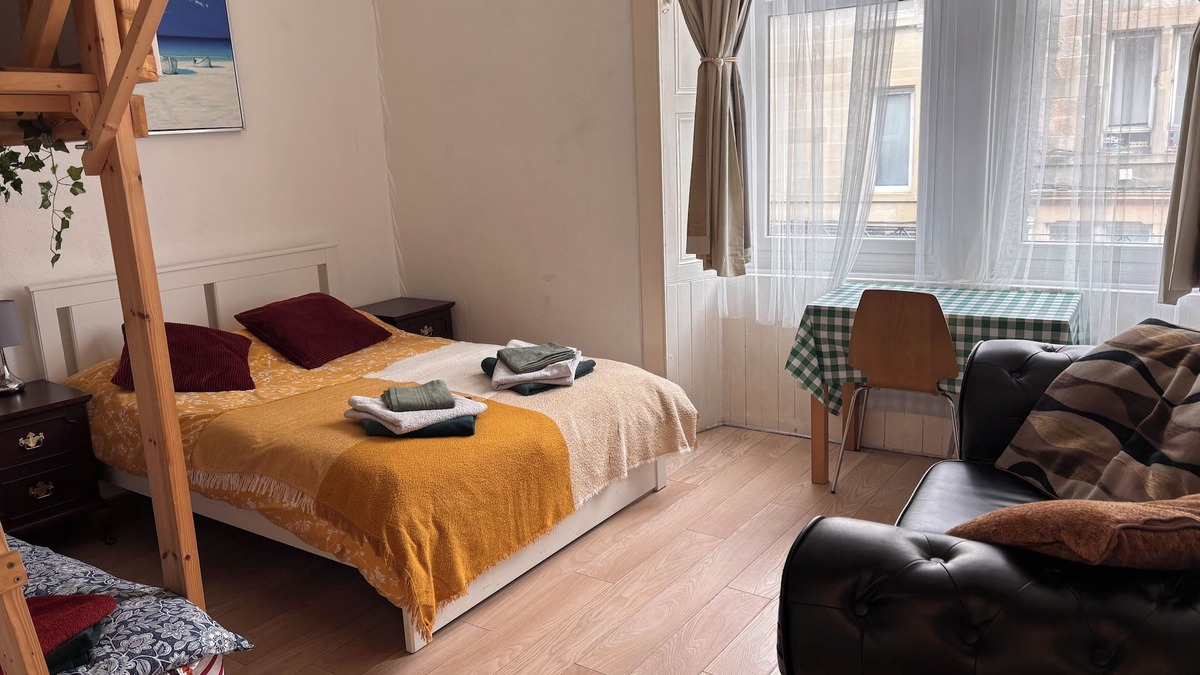 Merchiston Apartment | Family Apartment in Fountain Park