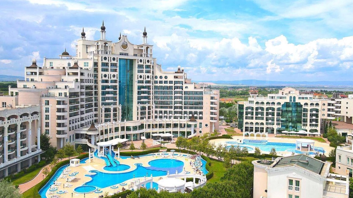 Pomorie Apartment | Family apartment with direct access to the beach - Apartment Sunset resort C4-17