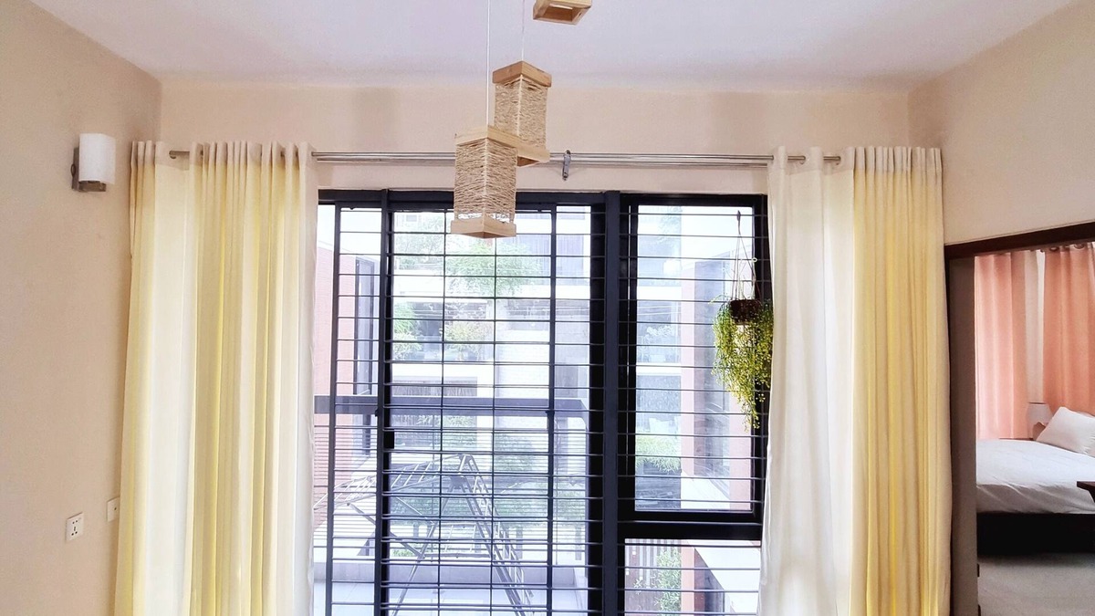 Basundhara Residential Area Apartment | Family apartment with modern decor. Close to Airport and CBD