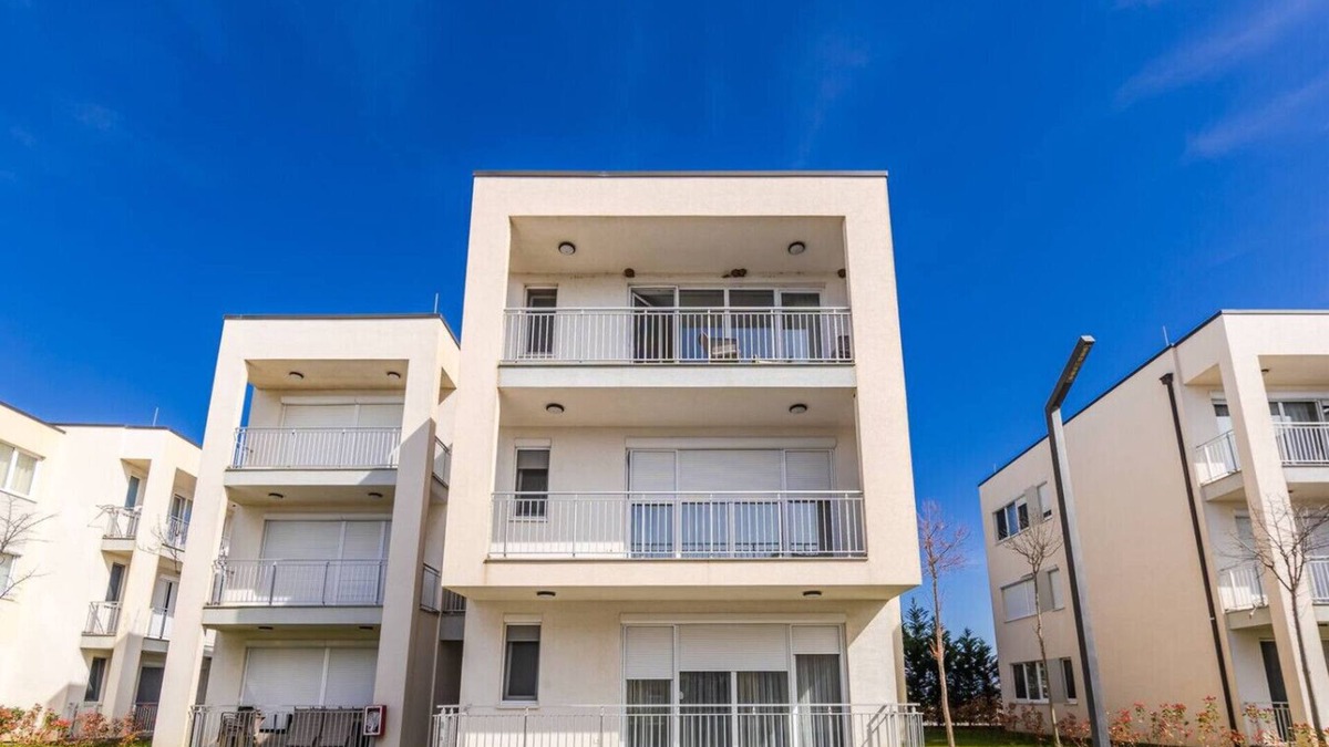 Sakës Apartment | Family Apartment with Resort Access | Talea Coast