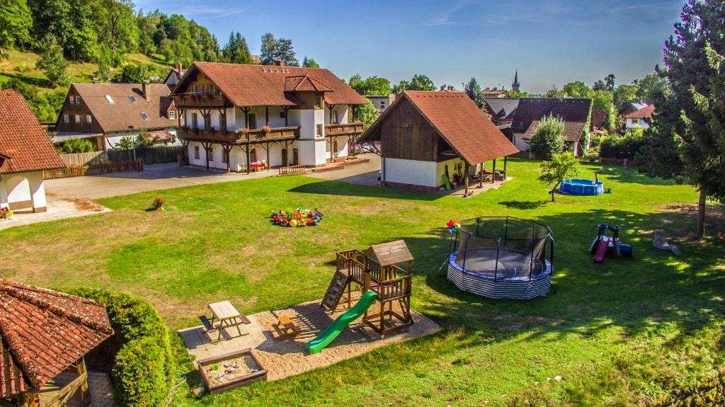 Vrchlabi House | Family apartments in Vrchlabi, Giant Mountains - Pension 220