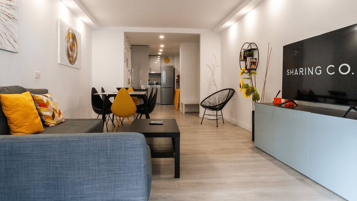 Parque Ayala Apartment | Family Apt next to tren Station by SharingCo