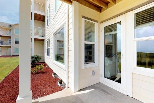 Westport Apartment | Family Beach Condo