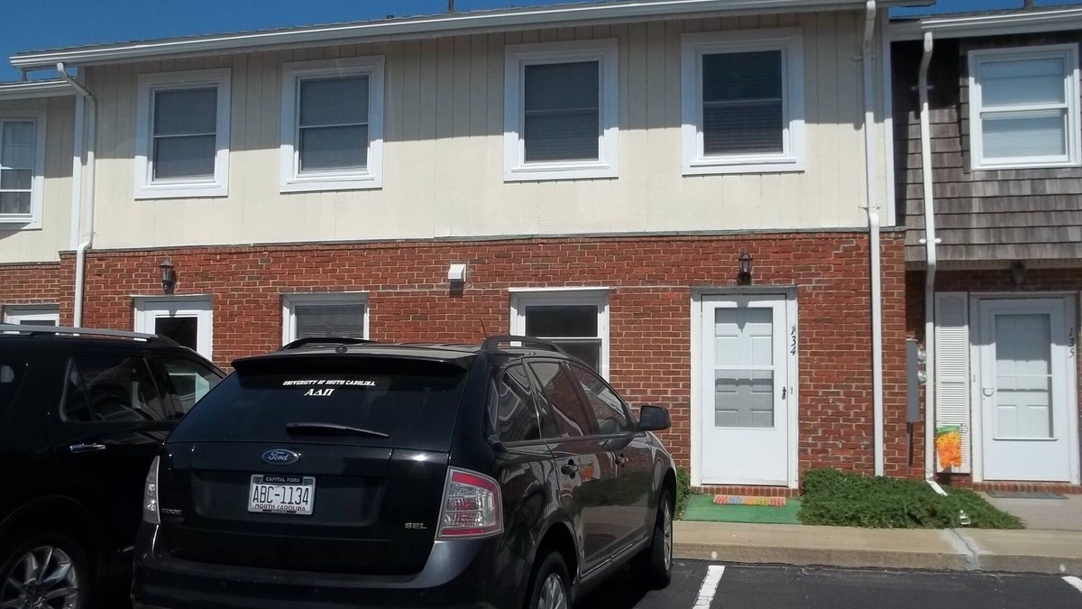 Pine Knoll Shores Condo | Family Beach- Family Values