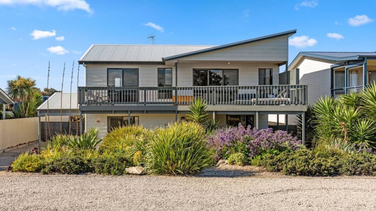Middleton House | Family Beach house in Middeton, WiFi