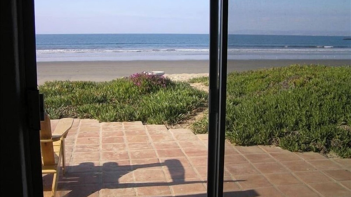 Lengueta Arenosa House | Family Beach House w Guest House (sleeps 3 couples & 4 small kids) on the Beach