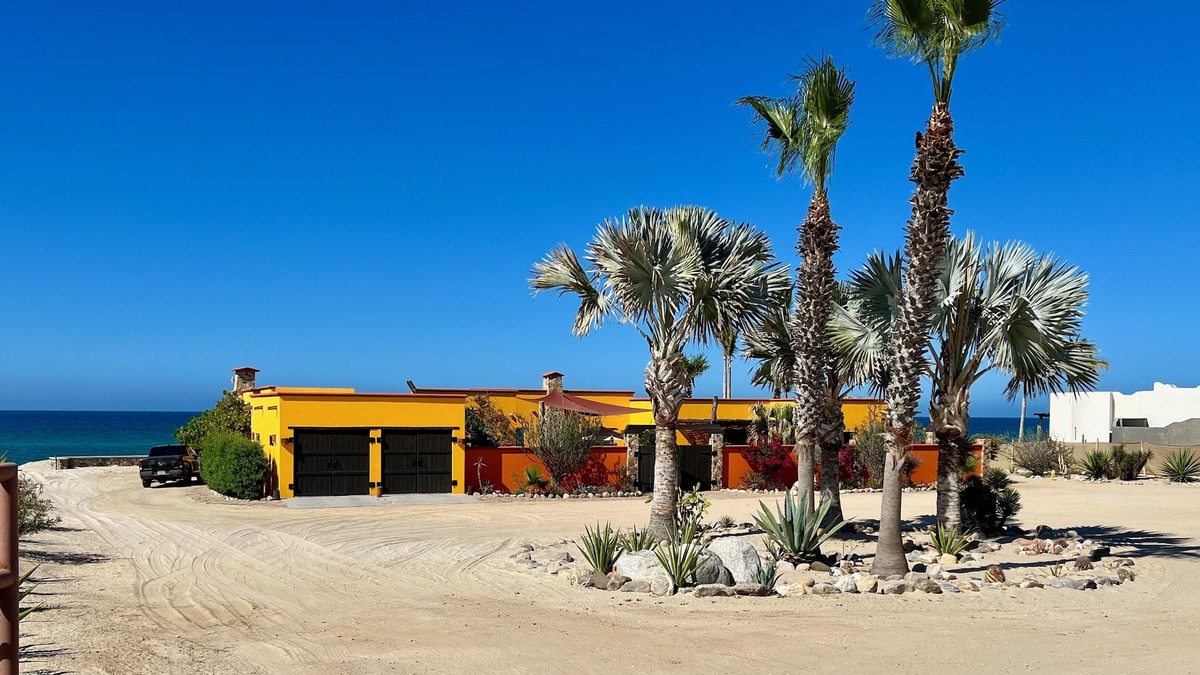La Ribera House | Family Beach House with 3 Master Suites