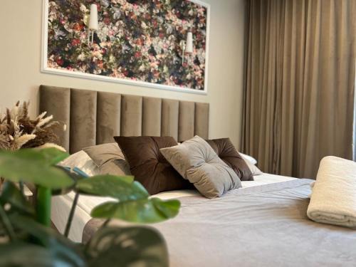 Cedzyna Apartment | Family & Business Sauna Apartments No2 Leśny nad Zalewem Cedzyna - 2 Bedroom with Private Sauna, Bath with Hydromassage, Terrace, Parking, Catering Options