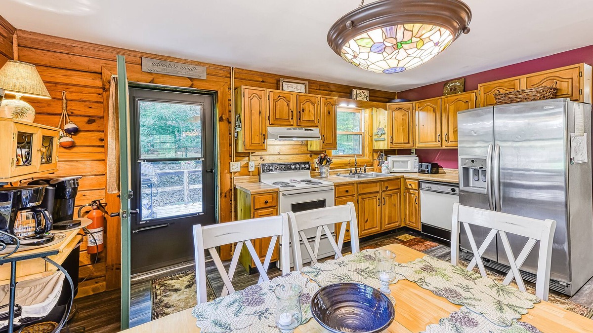 Sky Valley Cabin | Family Cabin w/Game Room, WiFi & Community Beach/Lake Access