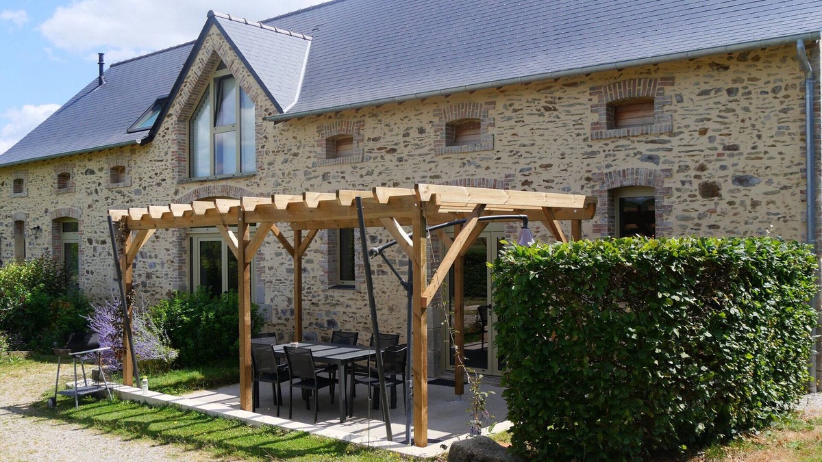 La Selle-Craonnaise Cottage | Family cottage 7 pers, nature & leisure, pets allowed, WiFi