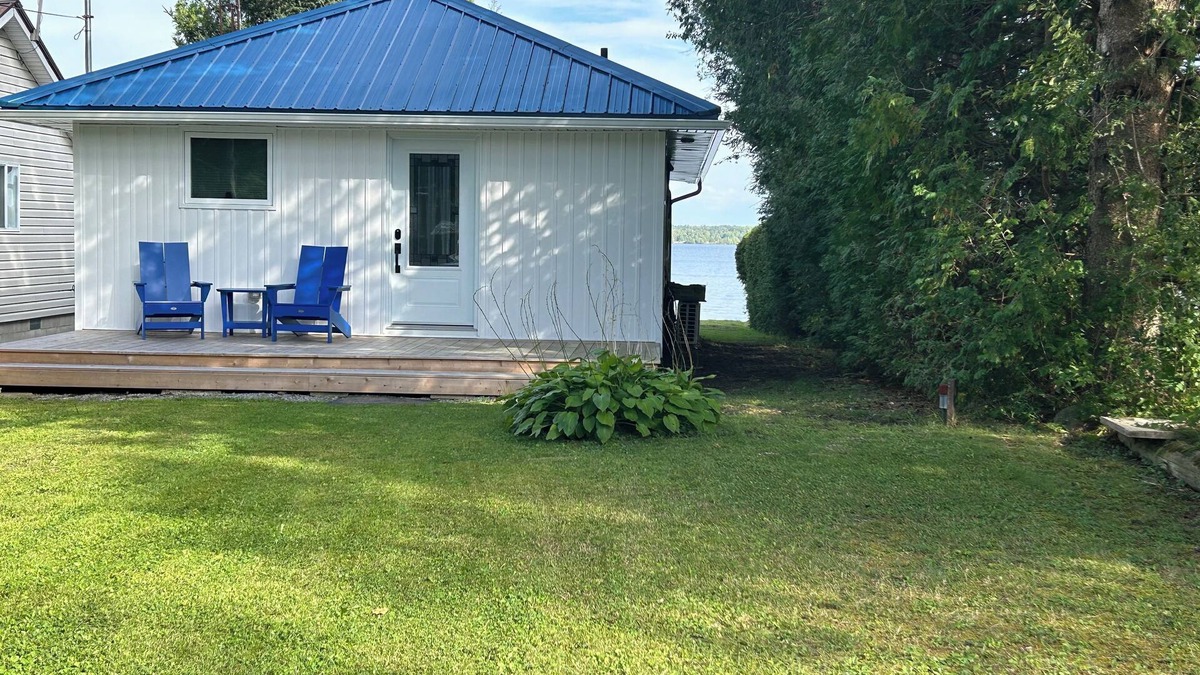 Victoria Road Cottage | Family Cottage on Balsam Lake