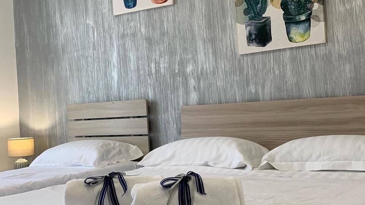 Sabaudia Bed & Breakfast | Family Double Room GIOEMA