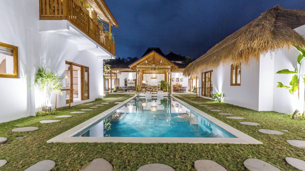 Seminyak Villa | Family Dream Villa in Oberoi District of Seminyak