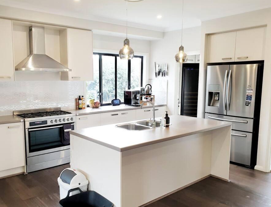 Gillieston Heights House | Family Entertainer - Firepit, Ducted AC, 25min to vineyards