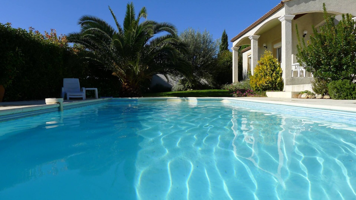 Saint-Genies-de-Fontedit Villa | Family Villa with Private Pool, sleeping 8 with 4 bedrooms and 3 bathrooms