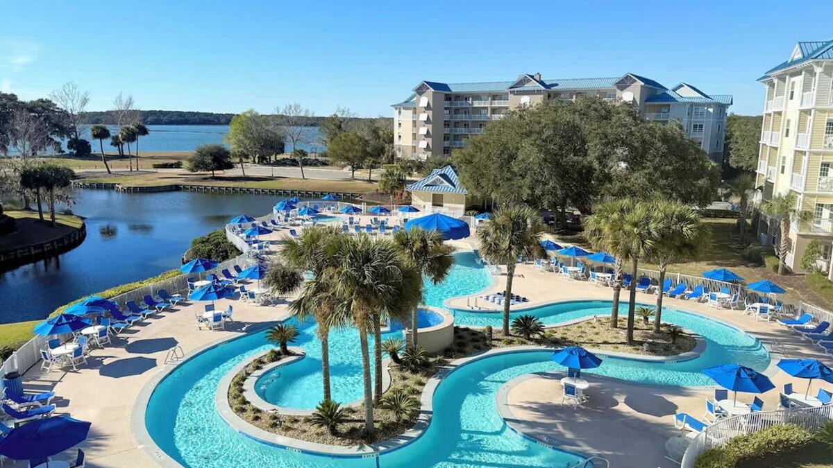 Palmetto Dunes Hotel | Family-Friendly Spot by Intracoastal Waterway with Balcony Views