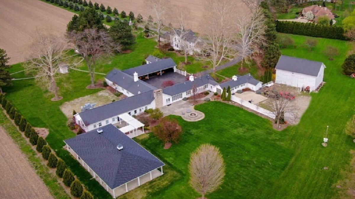 Sandusky House | Family/Friend Celebrations in Sandusky, Ohio