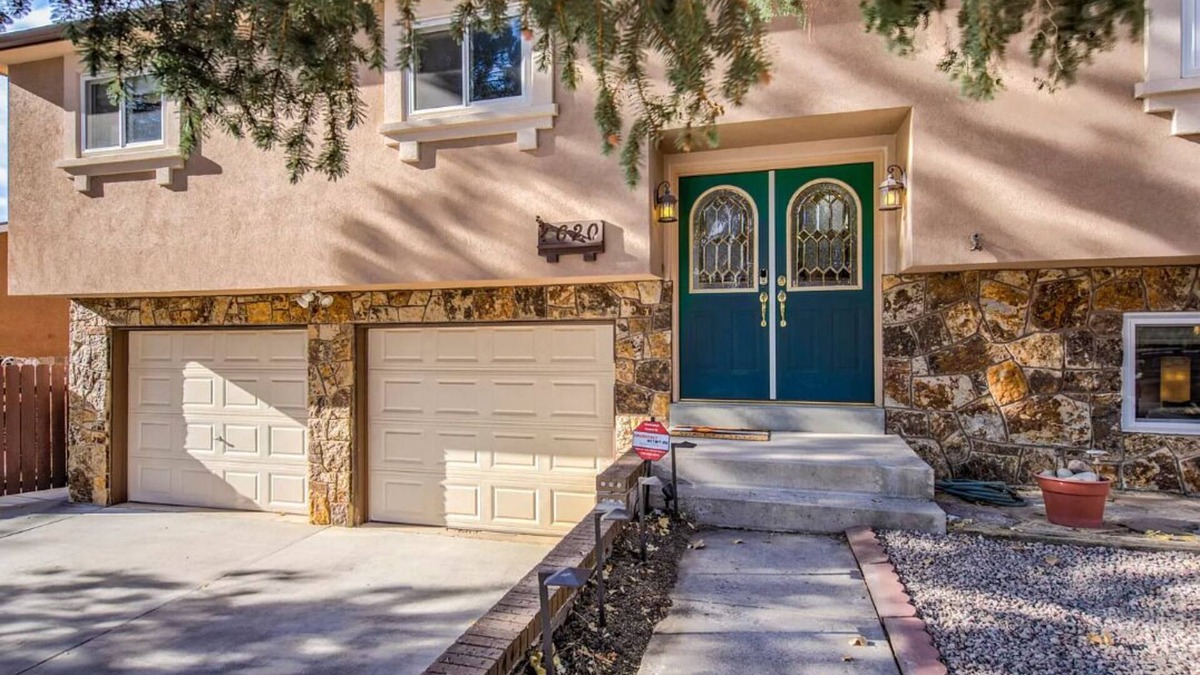 Village Seven House | Family-friendly home, game room, mountain views, access walking trail/yard