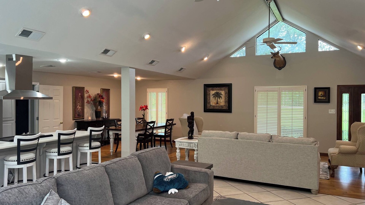 Theodore House | Family friendly 4br 2 bath house in cool Coden with WiFi, AC, clean and comfy