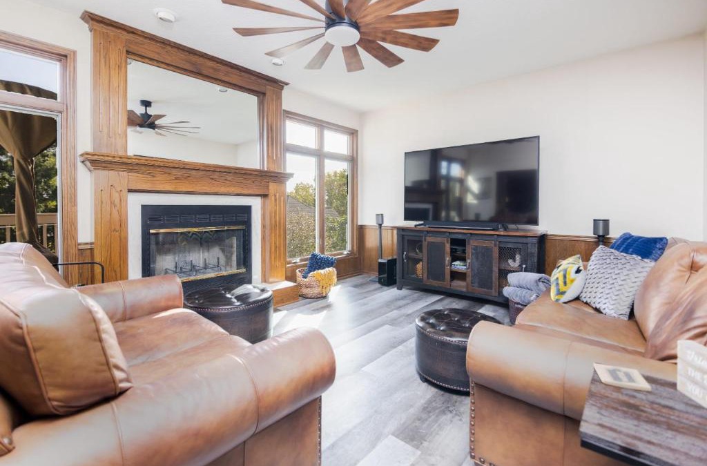 Clive House | Family Friendly 5 BR Home with Hot Tub & Game Room