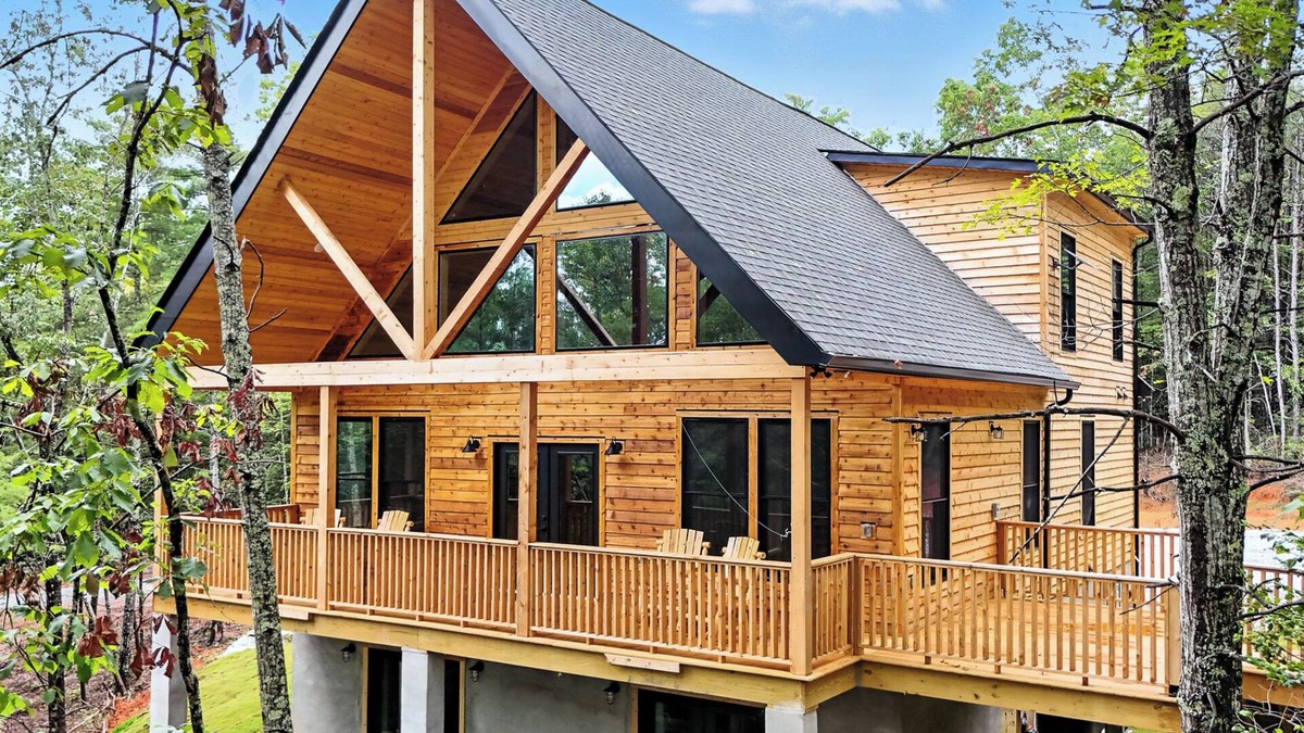 Morganton Cabin | Family-Friendly 5BR Cabin - Near Pisgah National Forest & Brown Mtn OHV Trails