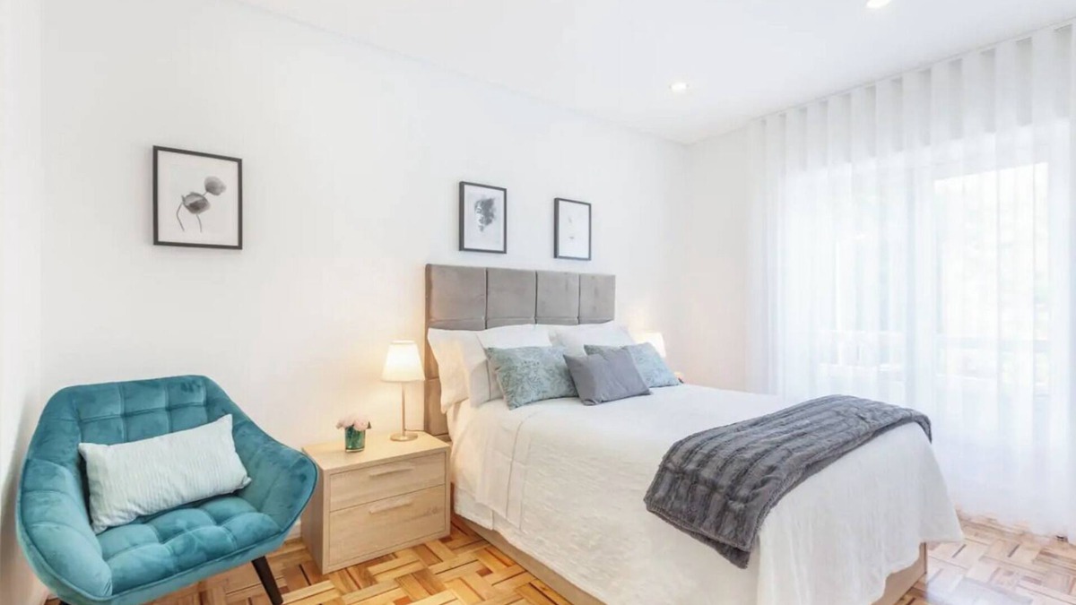 Guimaraes Apartment | Family-friendly apartment in the city center with parking, wifi, A/C .