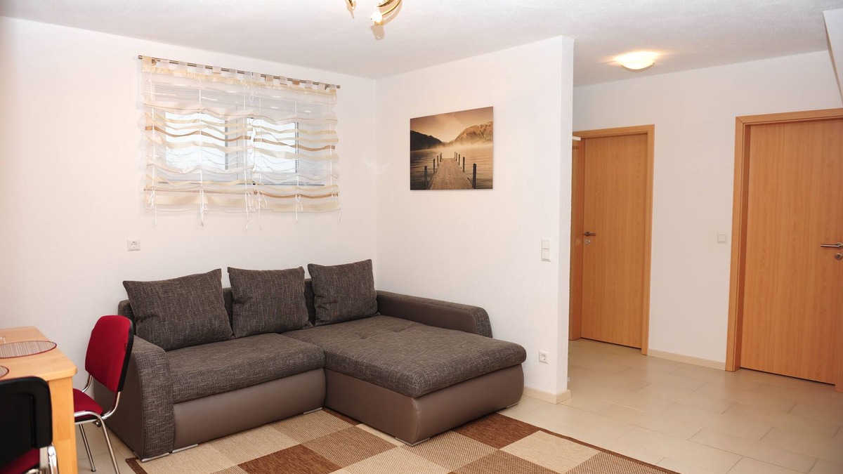 Tettnang Apartment | Family-friendly apartment. Right in Tettnang. With terrace. Own parking lot.