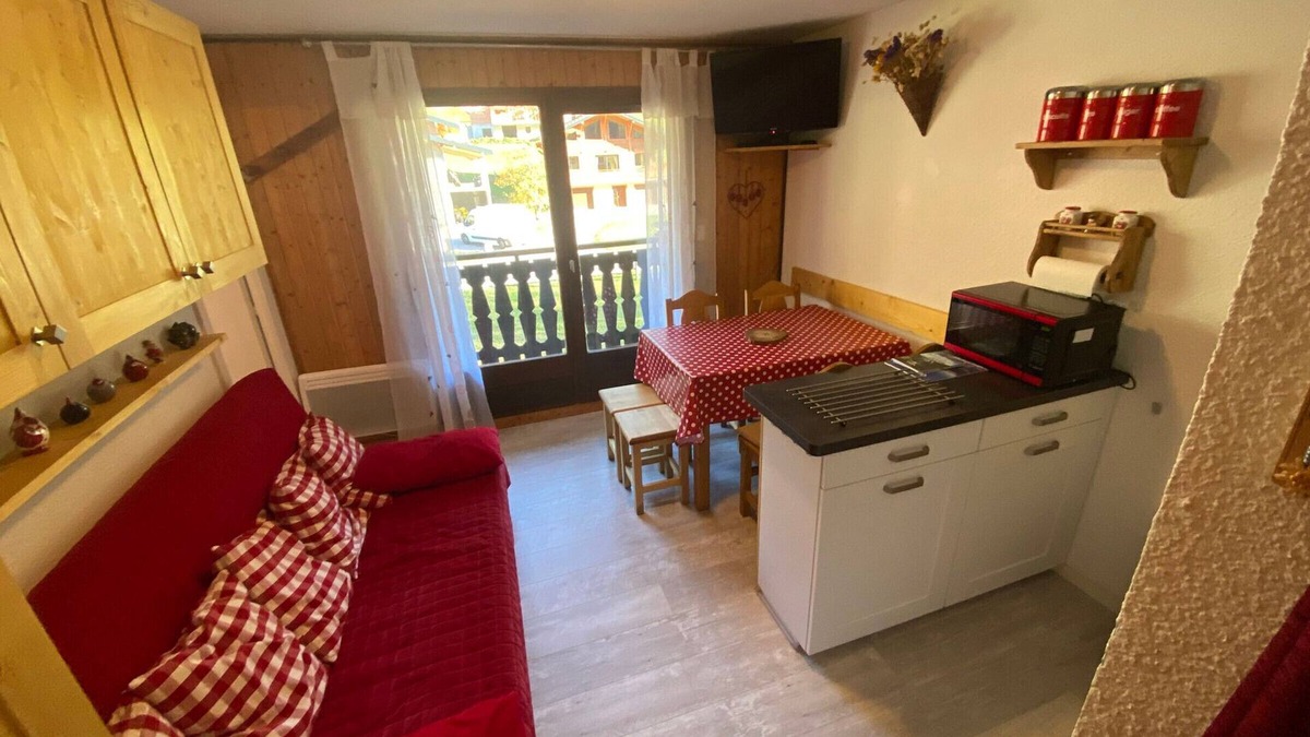 Chatel Apartment | Family-Friendly Apartment near Town Center with Multi Pass at 3€/day!