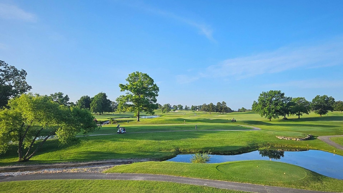 Branson Condo | Family-Friendly Branson Condo w/Outdoor Pool!