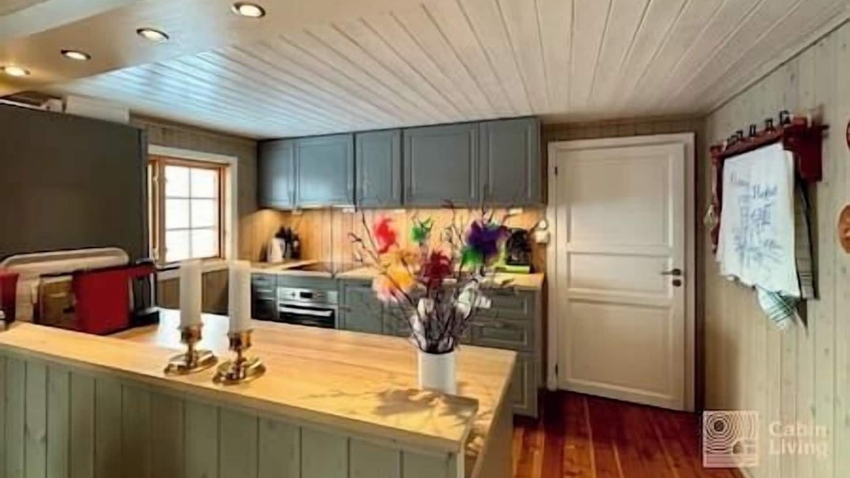 Sjusjoen Cabin | Family-friendly cabin at Sjusjøen with ski trails, sauna and fireplace