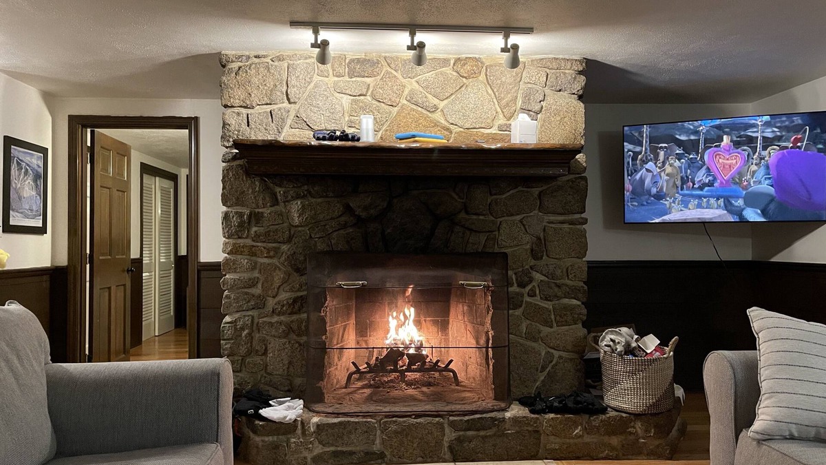 North Conway Cabin | Family friendly cabin in North Conway - walk to Echo Lake & Cathedral Ledge!