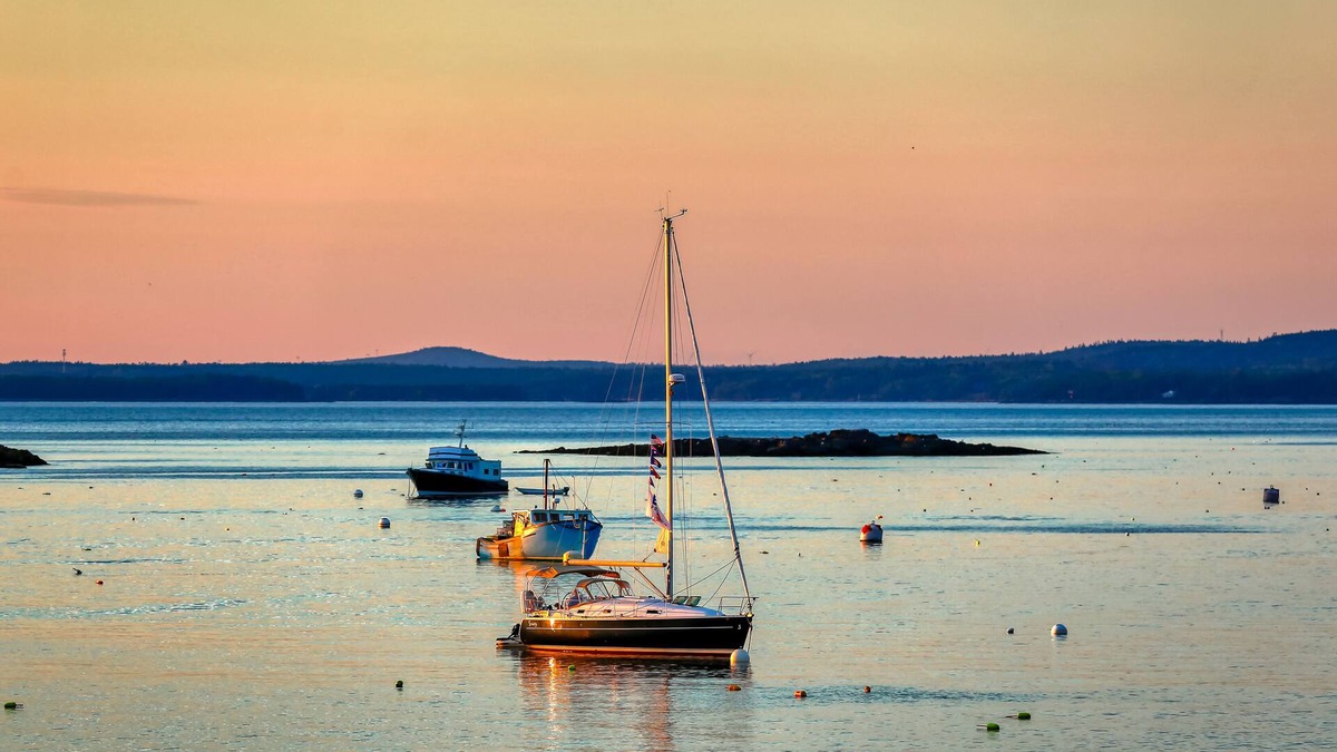 Hulls Cove Cottage | Family-friendly cottage near the ocean w/lawn, gas fireplace, & shared gas grill