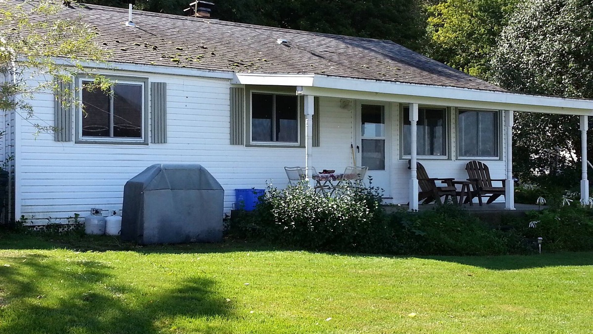 Interlaken House | Family friendly, cozy cottage, in midst of Cayuga, Seneca Wine Trails.