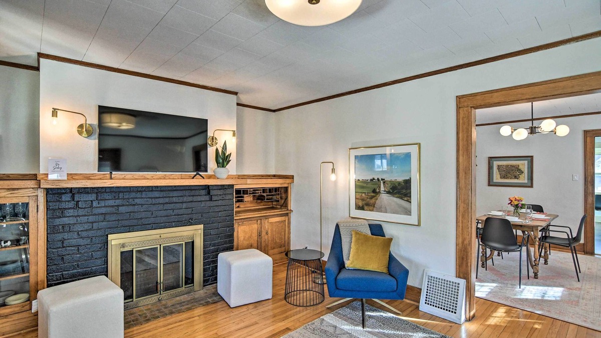 Des Moines House | Family-Friendly Des Moines Retreat w/Patio!