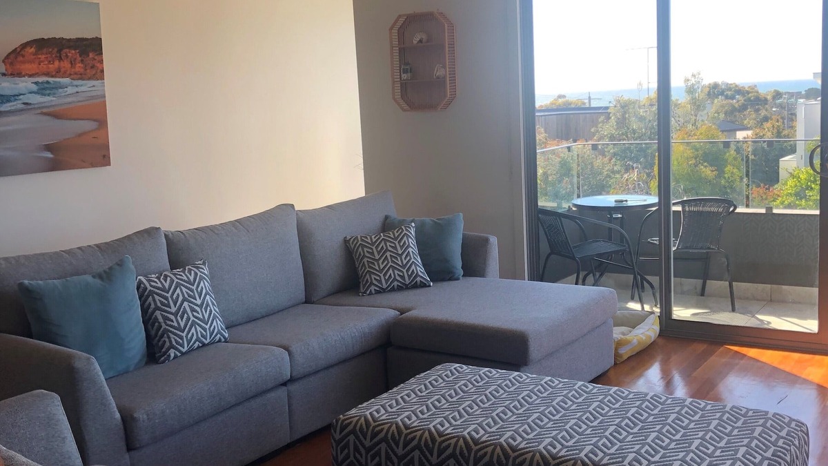 Jan Juc House | Family friendly getaway within close proximity to Torquay & the Surf Coast.