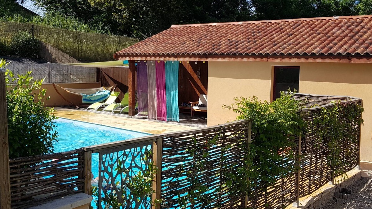 Rouede House | Family friendly Gite with large heated pool (Salt) and garden with games area