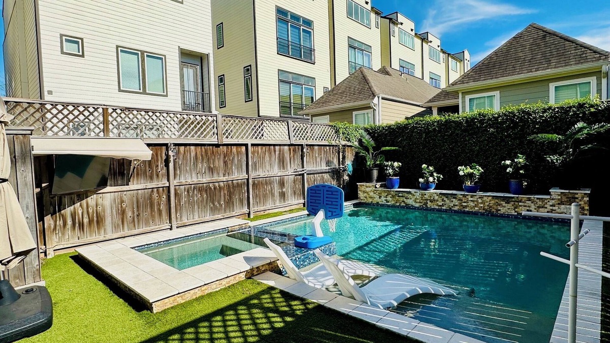 Shady Acres House | Family-friendly hidden gem w/pool oasis! Perfect location, close to everything!