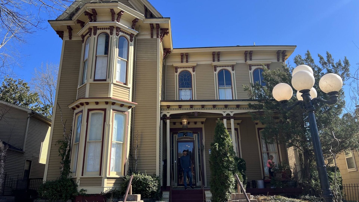 New Albany House | Family Friendly, Historic Mansion Row, *5 min from Louisville!*