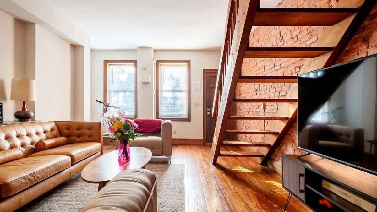 Wilmington House | Family Friendly Home in Trolley Square