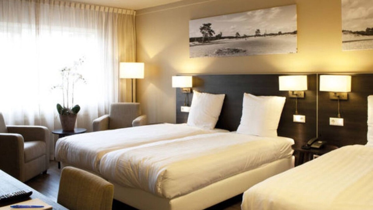Bosgebied Hotel | Family-Friendly Hotel Stay in Soest, Free Parking Near City and Forest