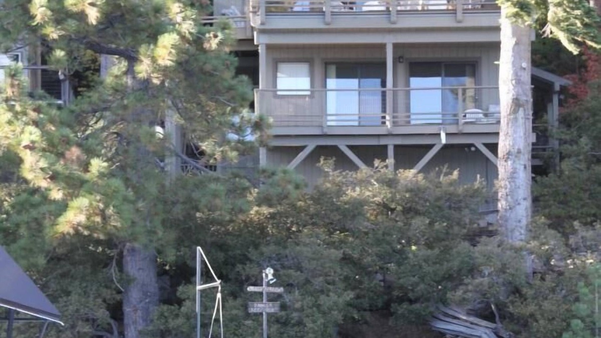 Meeks Bay House | Family-Friendly Lakefront Home with Pier and Buoy