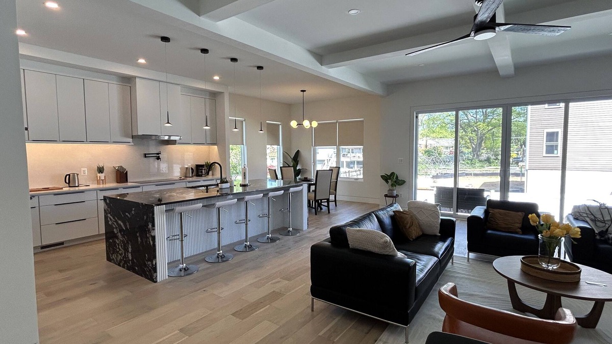 Merrifield House | Family Friendly, Minimalist, Modern Home in the Heart of Fairfax!