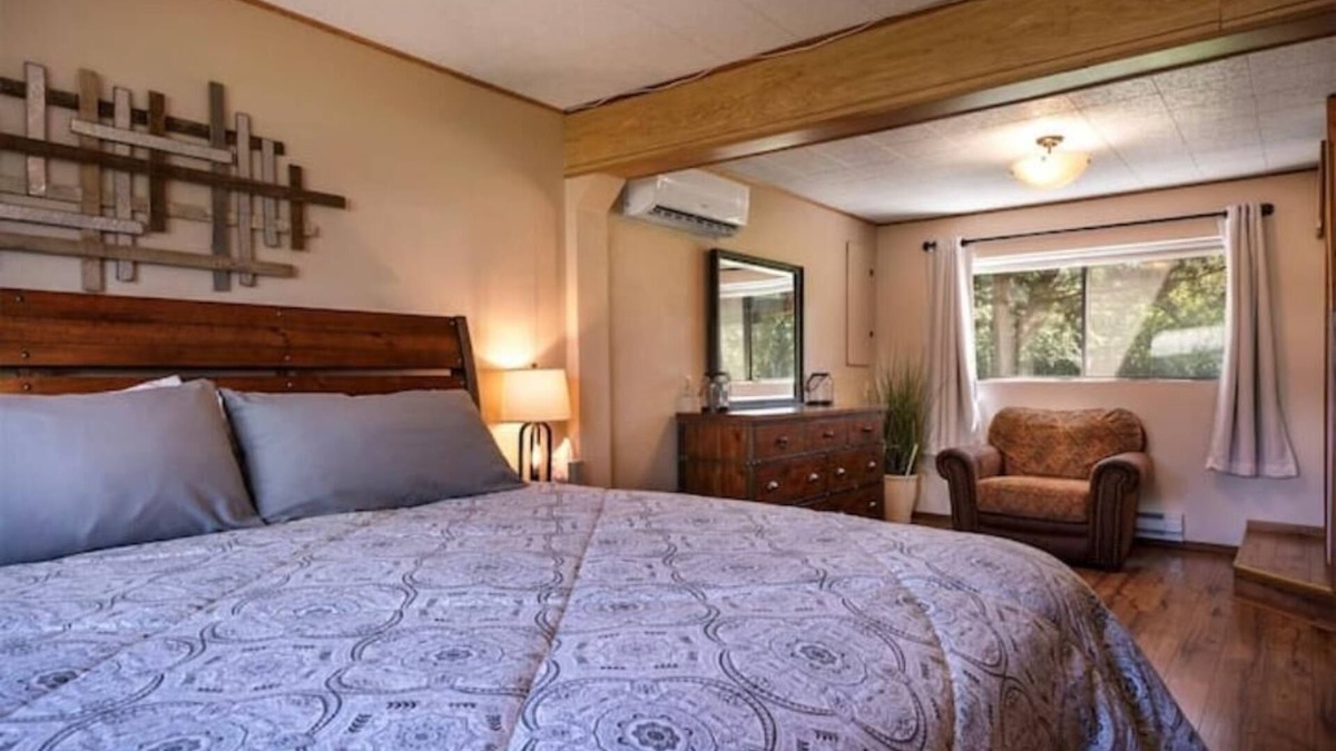 Evergreen House | Family friendly Montana dream