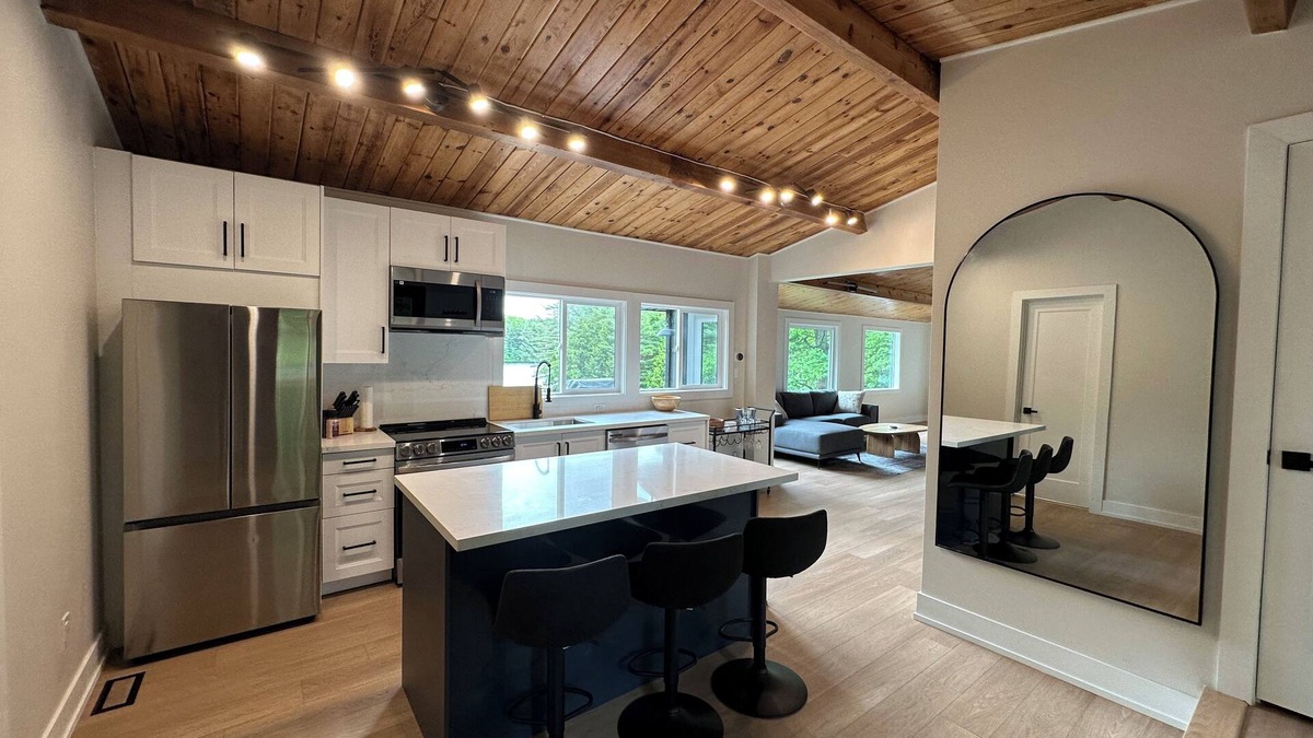 Georgian Bay Cottage | Family Friendly Muskoka Lakehouse
