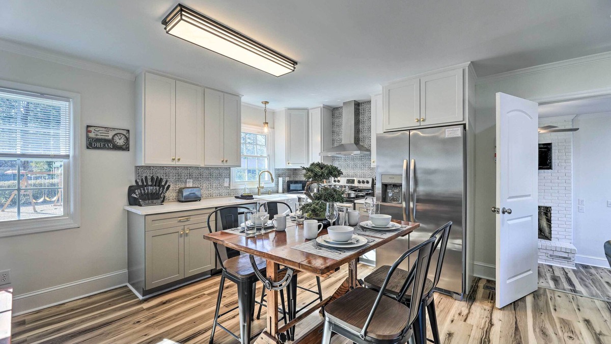 New Bern House | Family-Friendly New Bern Home w/Backyard!