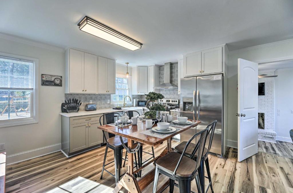 New Bern House | Family-Friendly New Bern Home with Backyard!