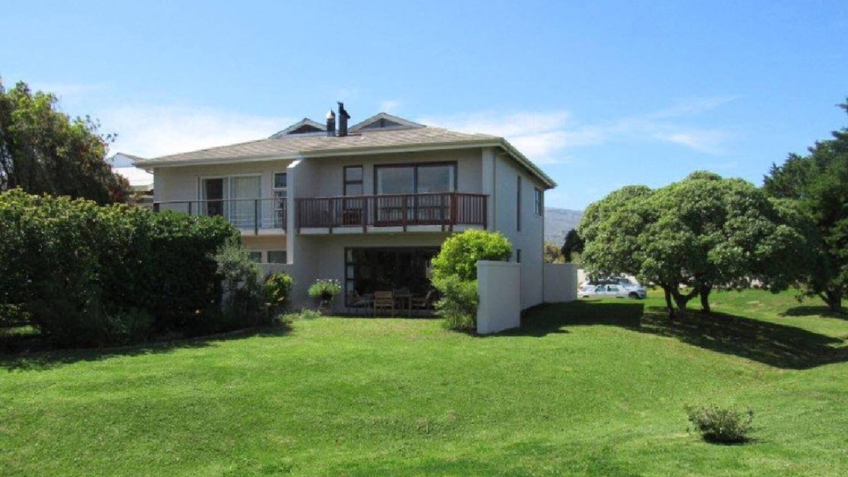 Noordhoek House | Family-friendly Noordhoek holiday home in Security Estate, Cape Town, South Africa