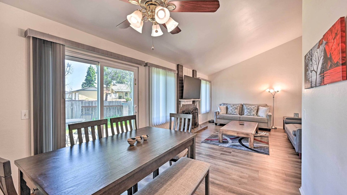 North Valley Cottage | Family-friendly Oceanside Home: 5 Mi to Beach