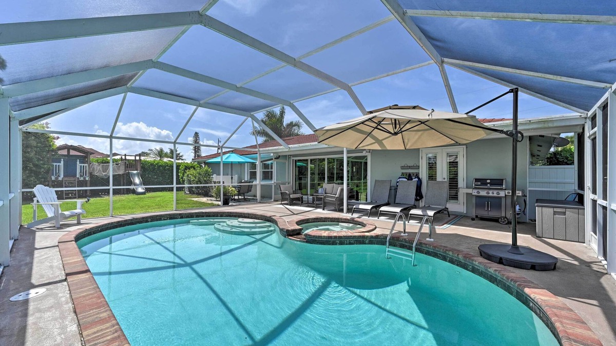 Palm River Estates House | Family-Friendly Palm River Estates House!
