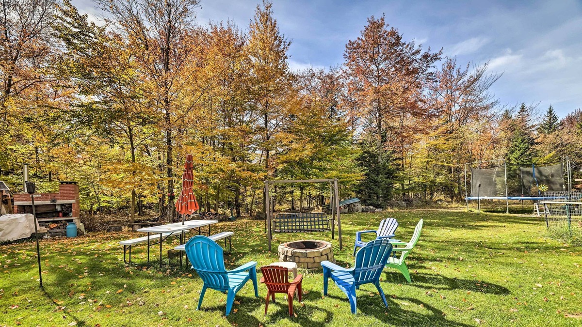 Tobyhanna Villa | Family-Friendly Poconos Country Place Villa!